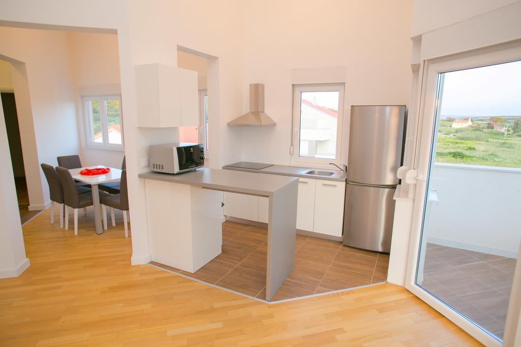 Orange Apartments Новаля Екстериор снимка