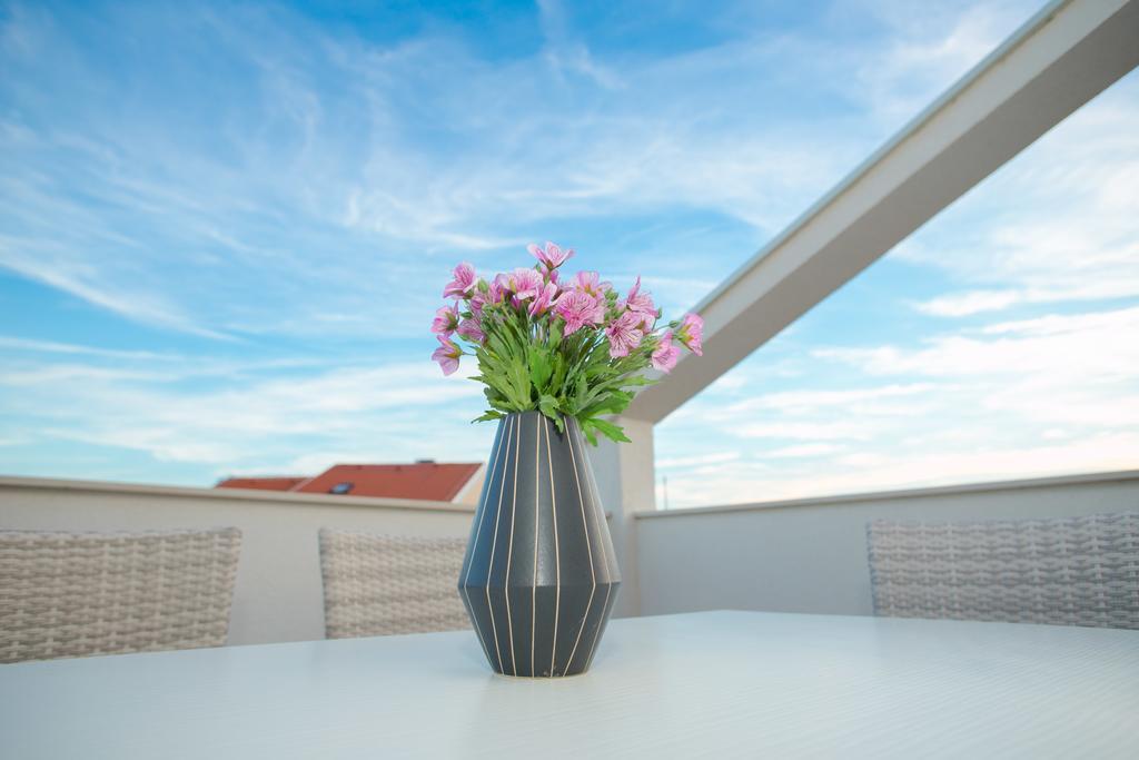 Orange Apartments Новаля Екстериор снимка
