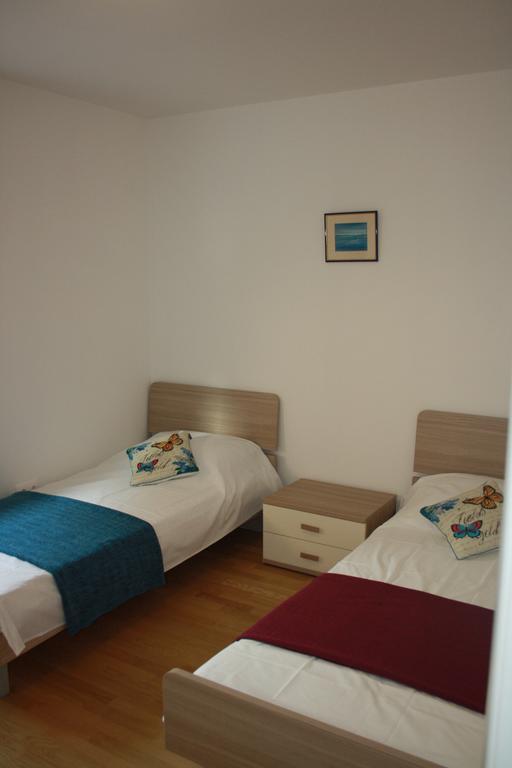 Orange Apartments Новаля Екстериор снимка