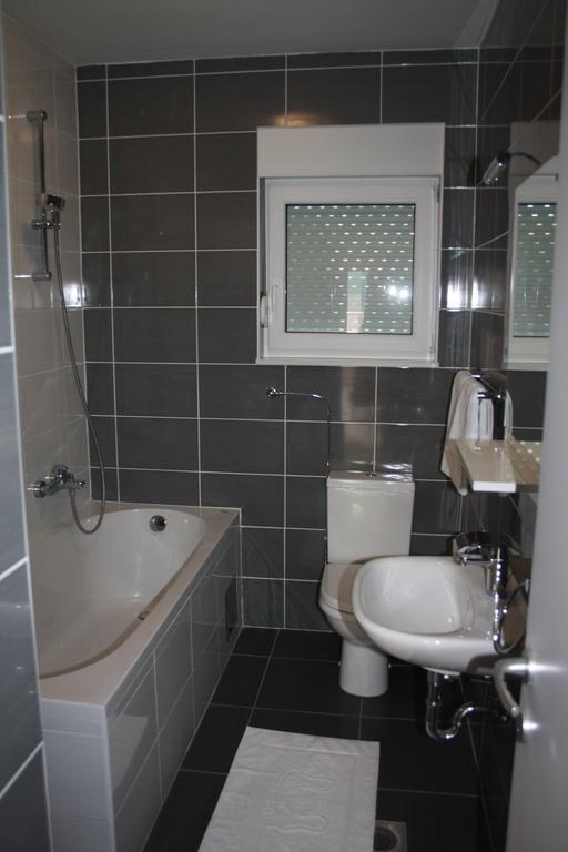 Orange Apartments Новаля Екстериор снимка